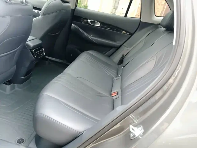 Geely Galaxy E5 — Фото автомобиля 16
