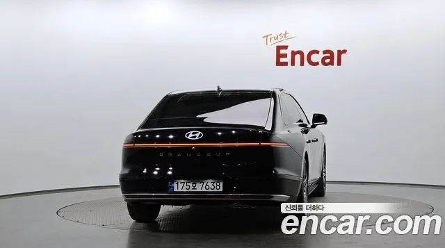 Hyundai Grandeur GN7 — Фото автомобиля 4