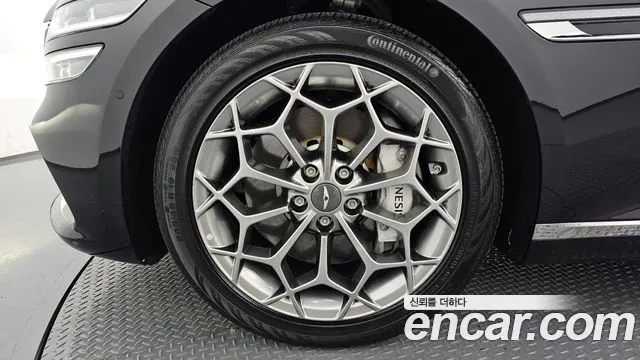 Genesis G80 RG3 — Фото автомобиля 5