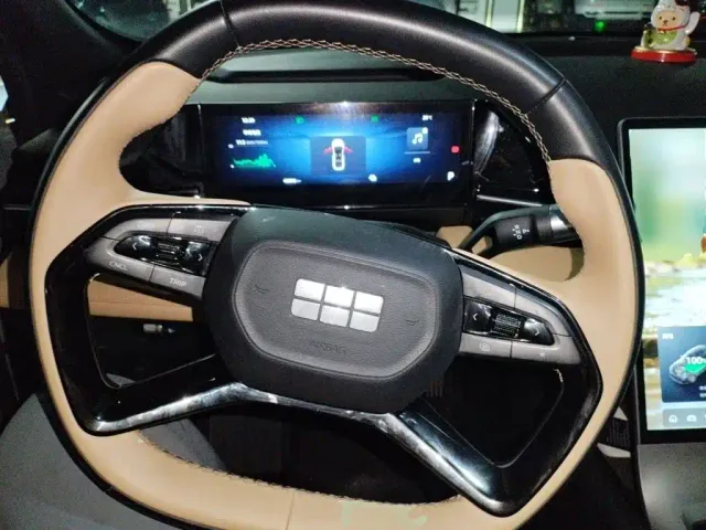 Geely Galaxy L6 — Фото автомобиля 6