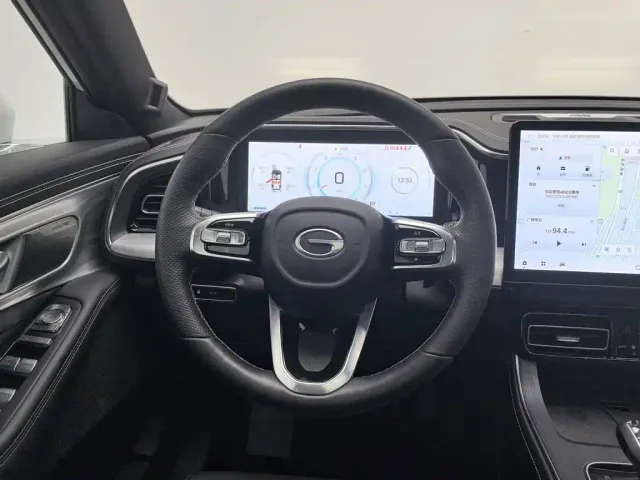 GAC Trumpchi GS8 — Фото автомобиля 11