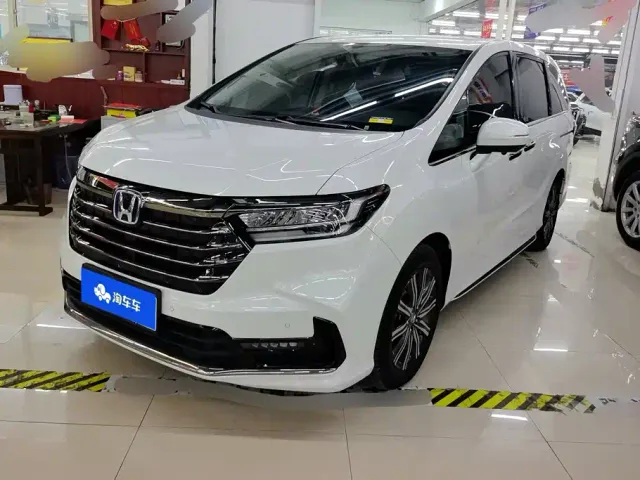 Фотография автомобиля — Honda Odyssey