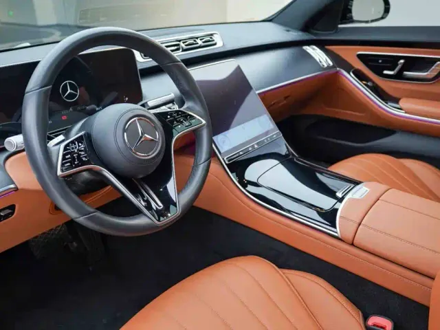 Mercedes-Benz S-Class — Фото автомобиля 8