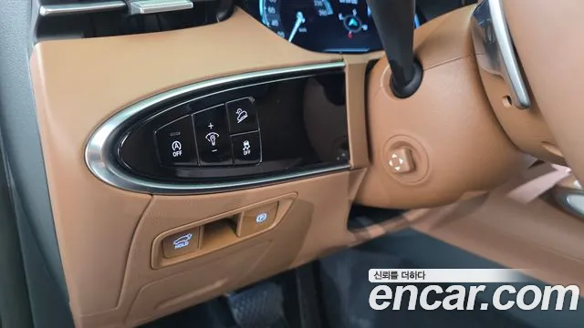 Genesis GV70 2.5T Бензин 2WD — Фото автомобиля 16