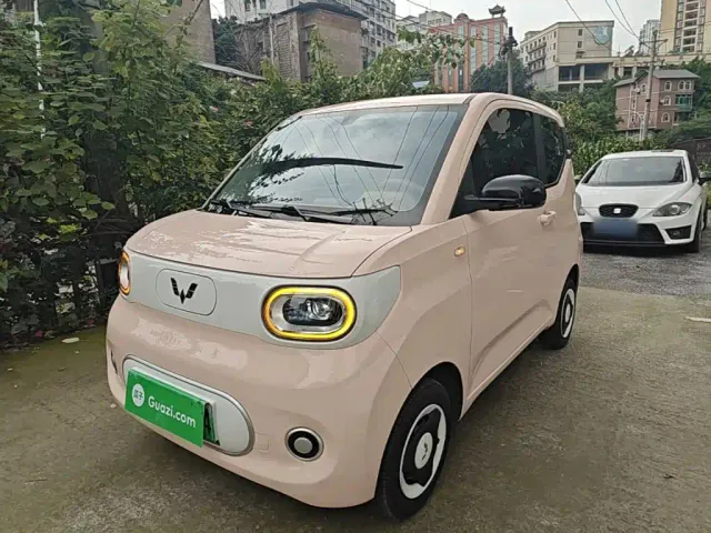 Фотография автомобиля — Wuling Hongguang Mini EV
