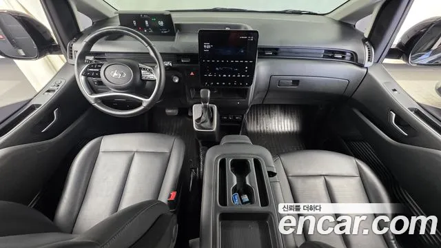 Hyundai Staria — Фото автомобиля 10