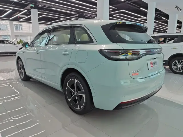 Shangjie Shangjie SUV 2025 Model Extended Range Pro — Фото автомобиля 3