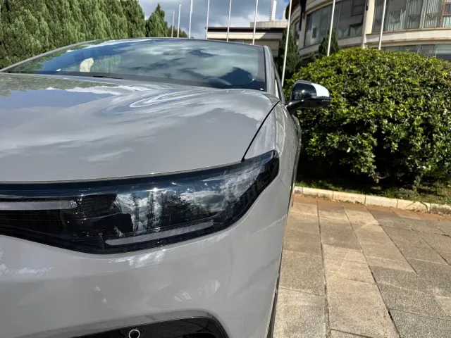 Leapmotor Lafa 5 — Фото автомобиля 9