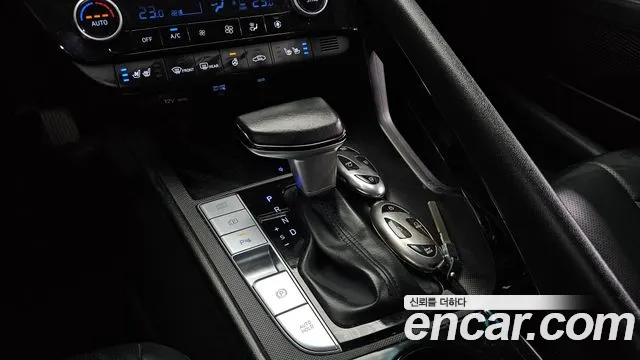 Hyundai Avante CN7 — Фото автомобиля 12