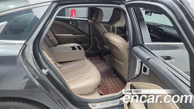 Kia K8 Noblesse — Фото автомобиля 12
