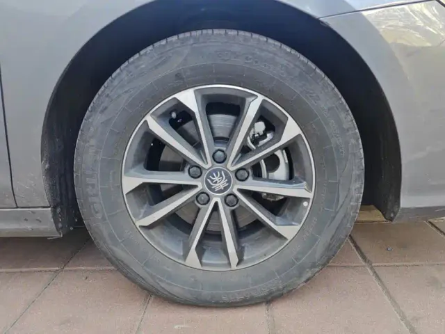 BYD Qin PLUS — Фото автомобиля 6