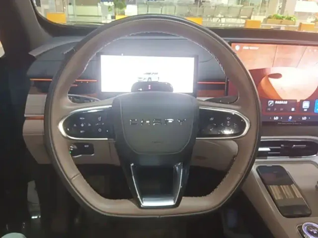 Chery Tiggo 8 PLUS — Фото автомобиля 10
