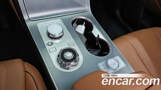 Genesis GV80 2.5T Бензин AWD — Фото автомобиля 8