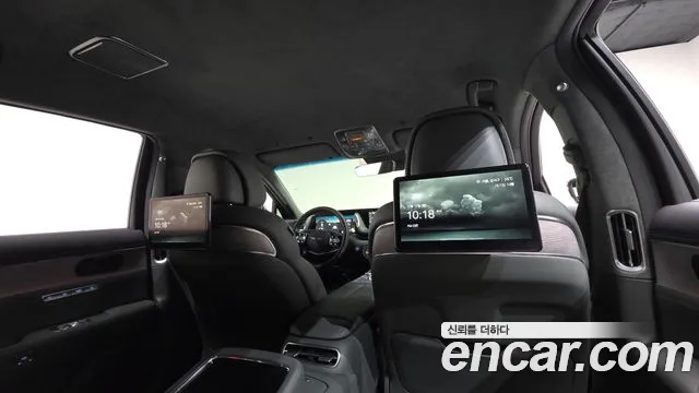 Genesis G90 RS4 — Фото автомобиля 19