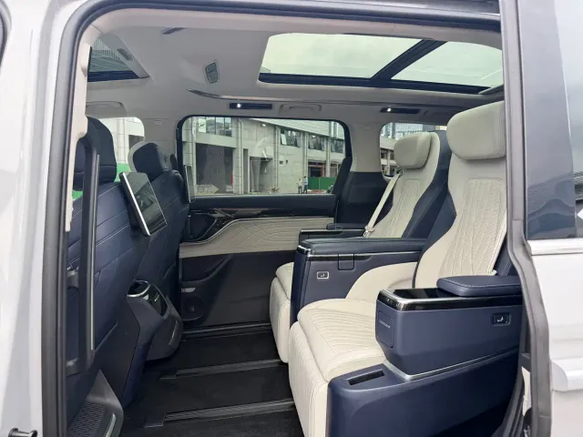 Maxus G90 — Фото автомобиля 5