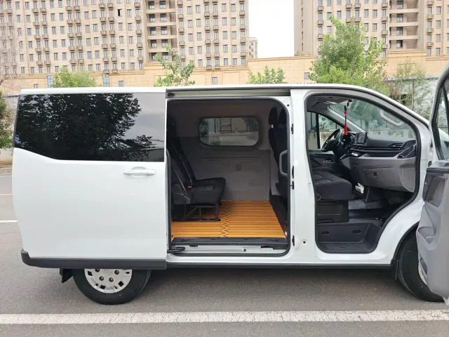 Maxus Xintu V70 — Фото автомобиля 11