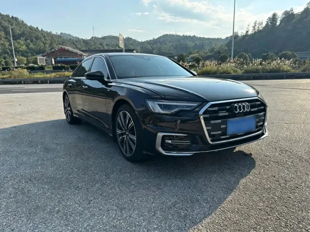 Audi A6L — Фото автомобиля 4