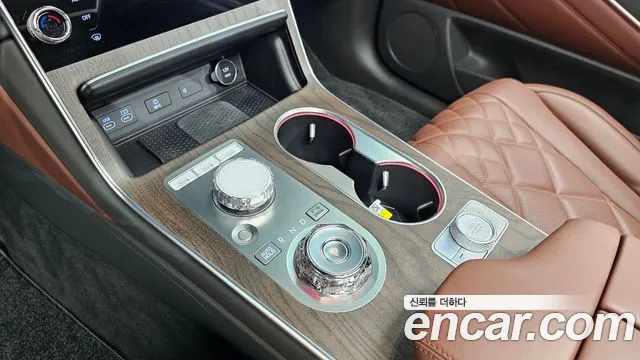 Genesis GV80 2.5T Бензин AWD — Фото автомобиля 9