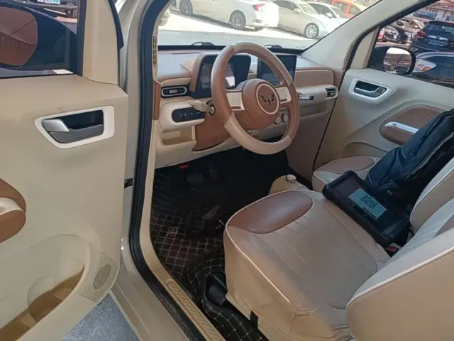 Wuling Hongguang Mini EV — Фото автомобиля 15