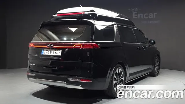 Kia Canival Carnival 4 поколение Бензин 9 мест Hi-Limousine(Спецкузов) — Фото автомобиля 2