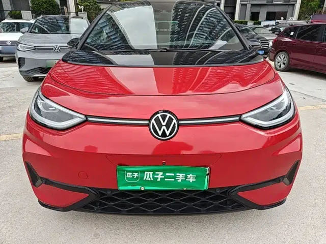 Volkswagen ID.3 — Фото автомобиля 2