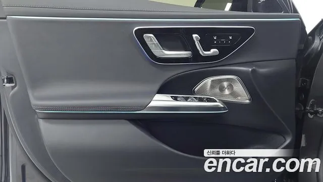 Mercedes-Benz E-Class E-класс W214 E300 4MATIC Exclusive — Фото автомобиля 15
