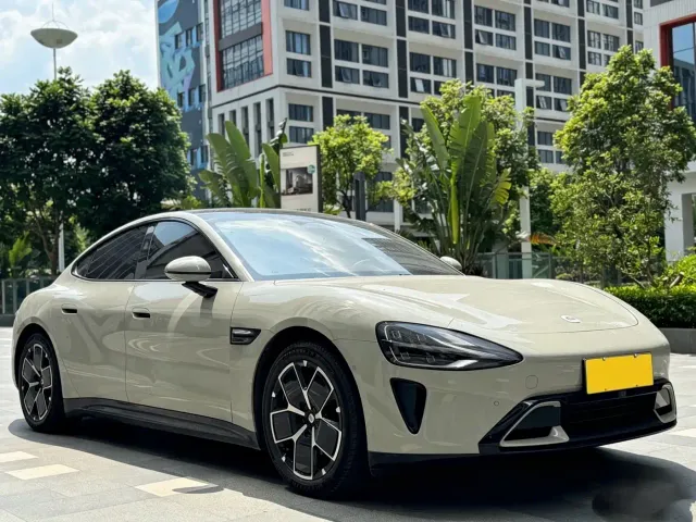 Xiaomi SU7 — Фото автомобиля 2