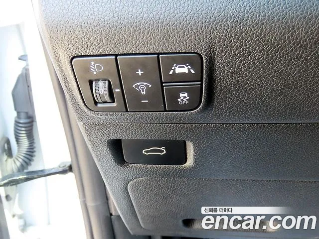 Kia K5 Generation 3 — Фото автомобиля 12