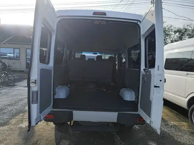 Iveco Daily — Фото автомобиля 18