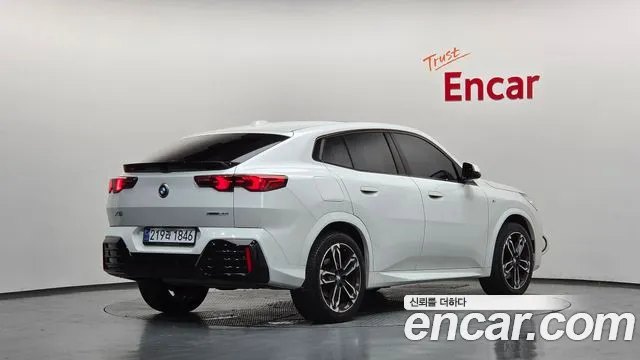 BMW X2 U10 — Фото автомобиля 2