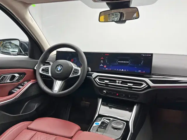 BMW i3 — Фото автомобиля 22