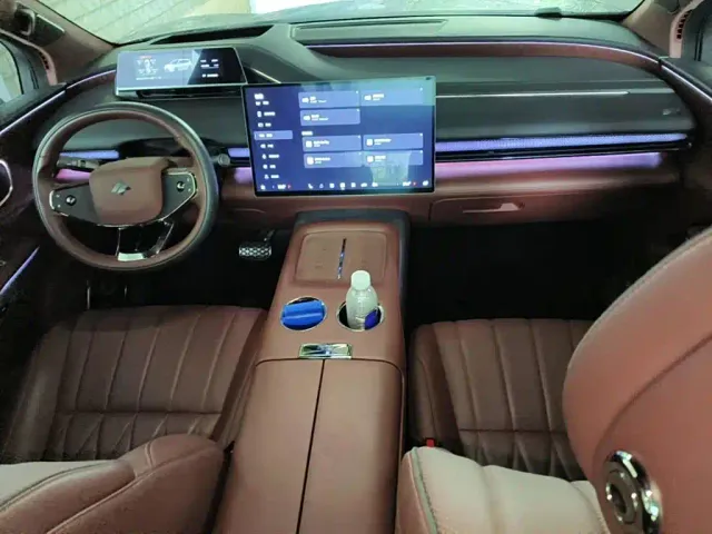 GAC Hyptec HL — Фото автомобиля 12