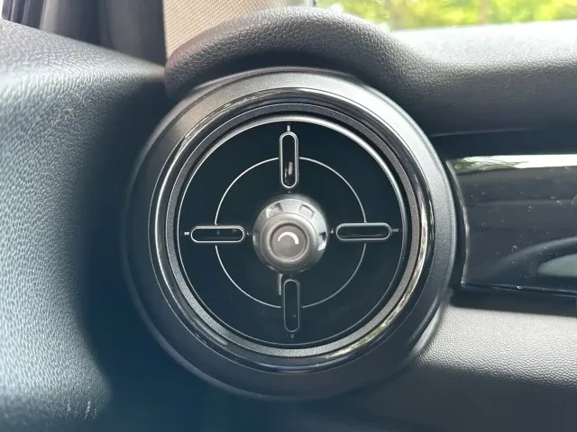 MINI MINI 2022 2.0T COOPER S Artist — Фото автомобиля 25