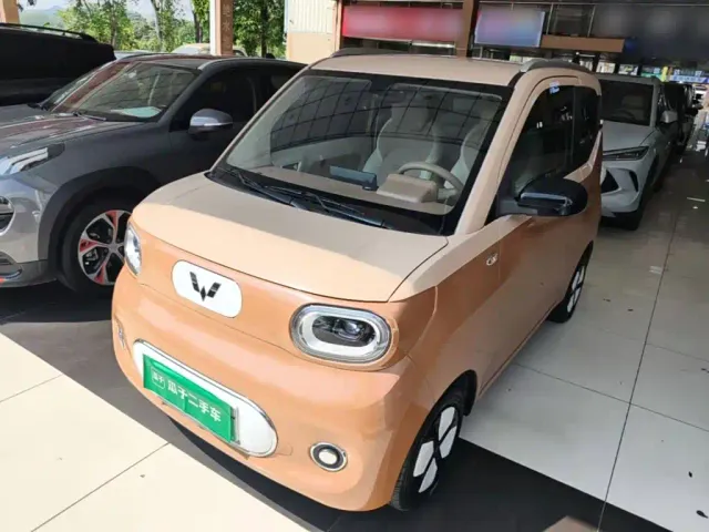 Фотография автомобиля — Wuling Hongguang Mini EV