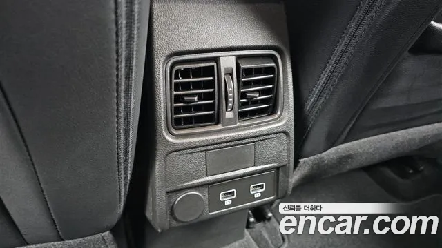 Renault-KoreaSamsung Arkana Arkana 1.6 GTe Techno — Фото автомобиля 28