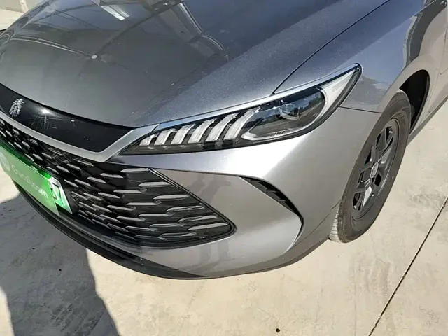 BYD Qin PLUS — Фото автомобиля 23