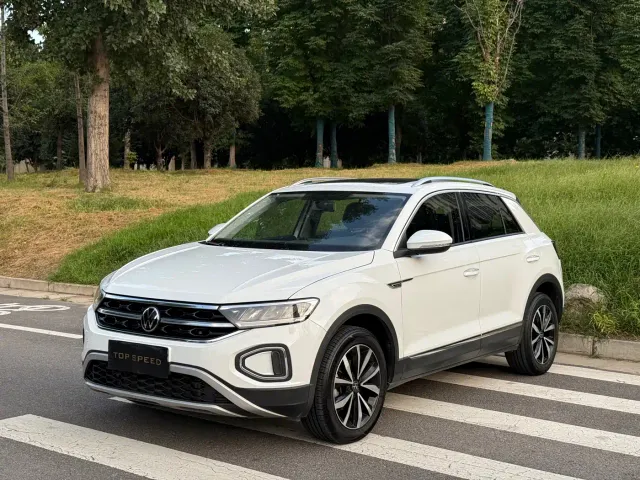Фотография автомобиля — Volkswagen T-Roc