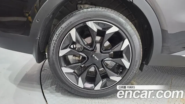 Kia Sorento Новый Sorento 4 поколение Бензин 2.5T 2WD — Фото автомобиля 5