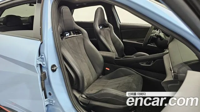 Hyundai Avante CN7 — Фото автомобиля 16