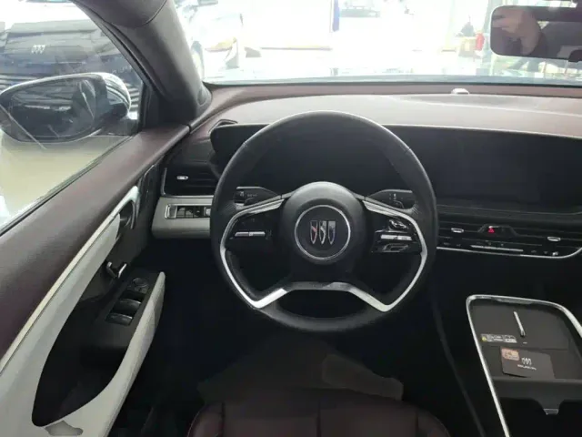 Buick LaCrosse — Фото автомобиля 10