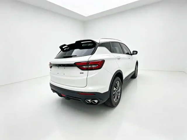 Geely Binyue — Фото автомобиля 8