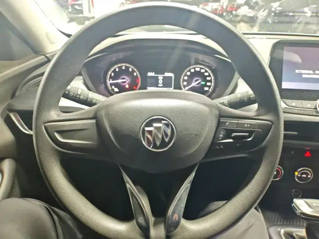 Buick Verano — Фото автомобиля 10