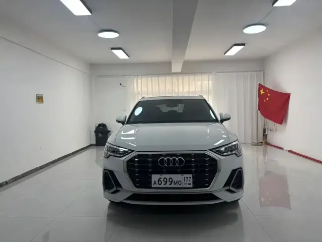 Audi Audi Q3 2023 35 TFSI Fashion Dynamic (1.4T) — Фото автомобиля 2