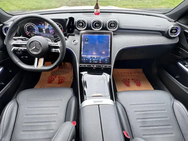 Mercedes-Benz C-Class — Фото автомобиля 4