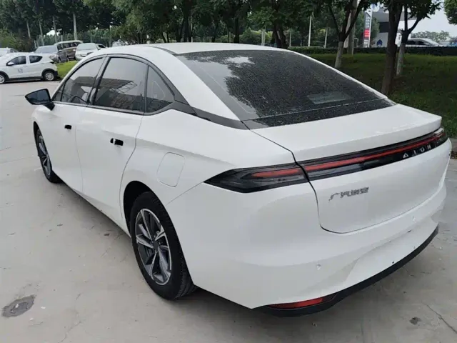 GAC Aion S MAX — Фото автомобиля 4