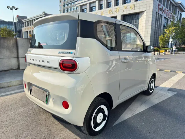 Wuling Hongguang Mini EV — Фото автомобиля 18