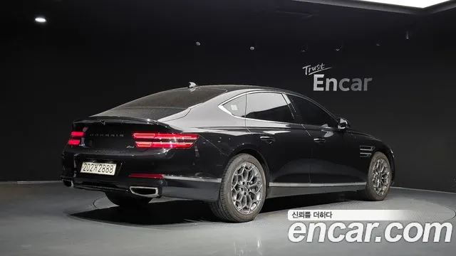 Genesis G80 RG3 — Фото автомобиля 2