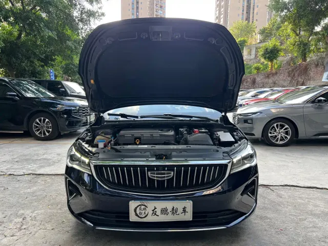 Geely Emgrand — Фото автомобиля 4