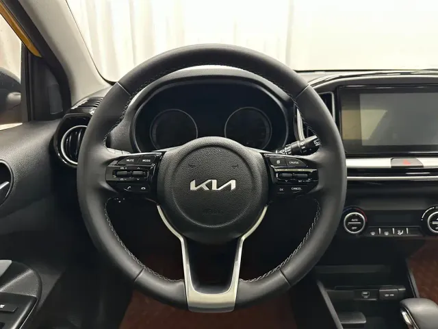 Kia KX1 — Фото автомобиля 8