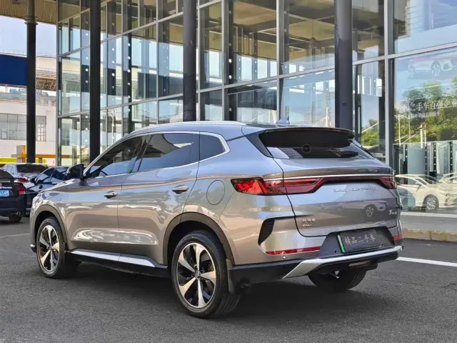 BYD Song PLUS — Фото автомобиля 7